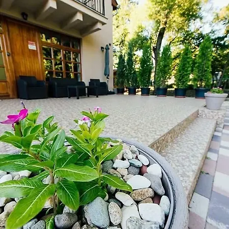 Shubu Zen Vendeghaz Pensjonat *